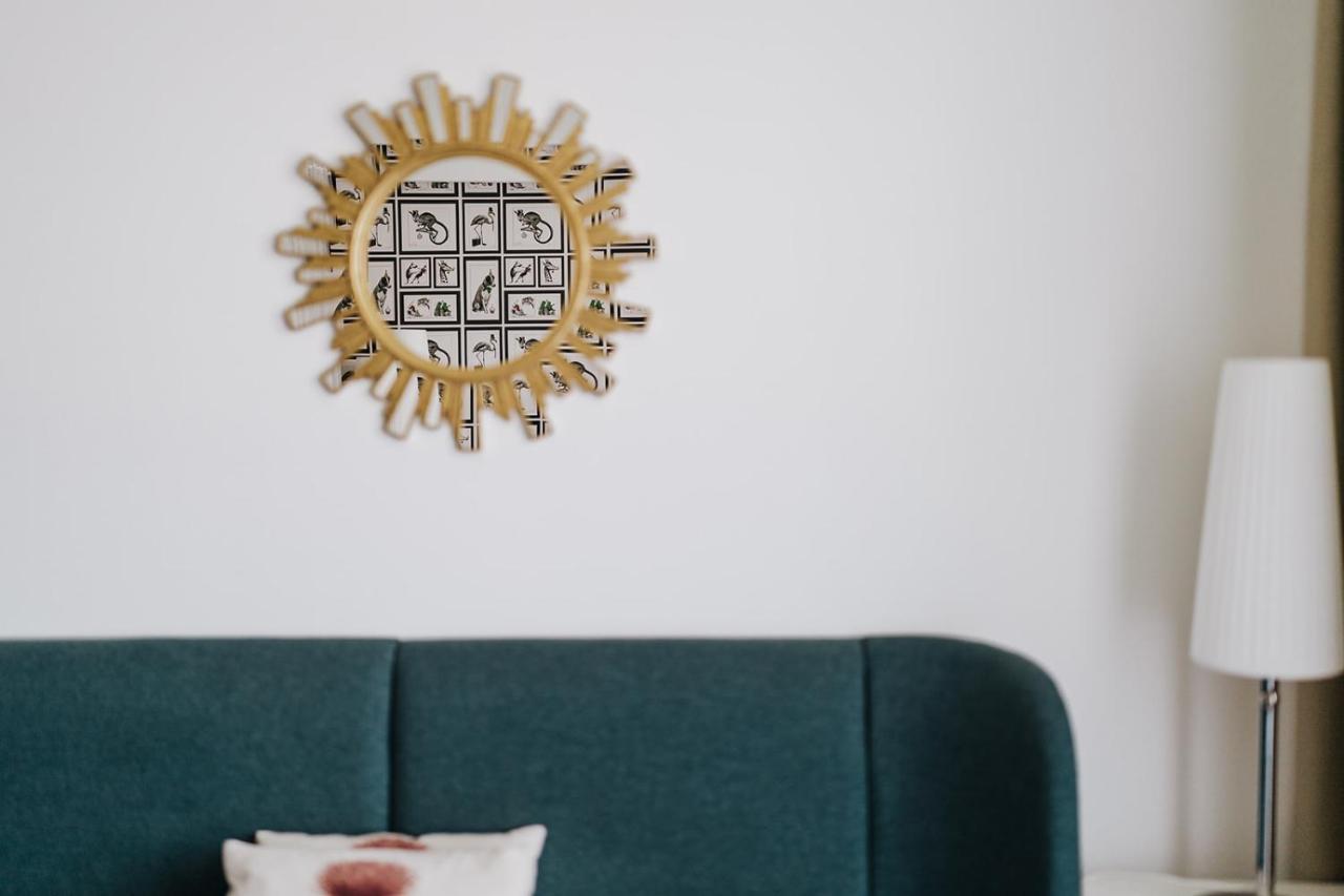 Butique Apartman Балатонлеле Екстериор снимка
